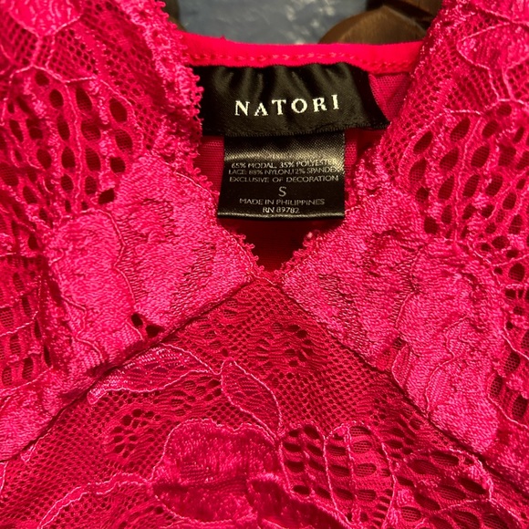Natori Hot Pink Chemise - Picture 3 of 3